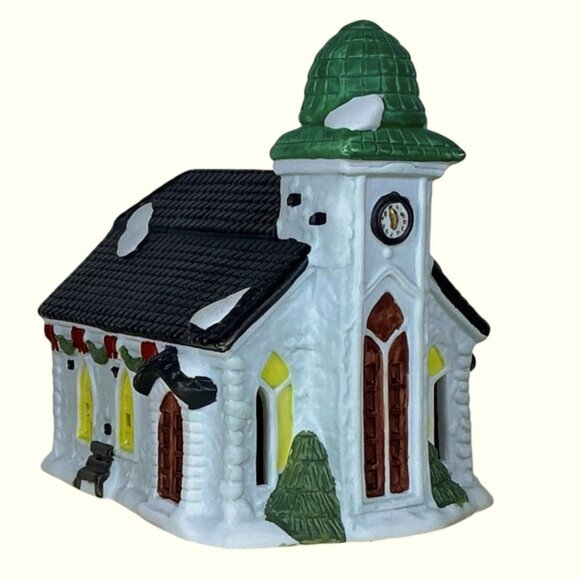 Vintage Village Church St Jude Porcelain Christmas Light Up House Holiday Decor - Picture 10 of 16